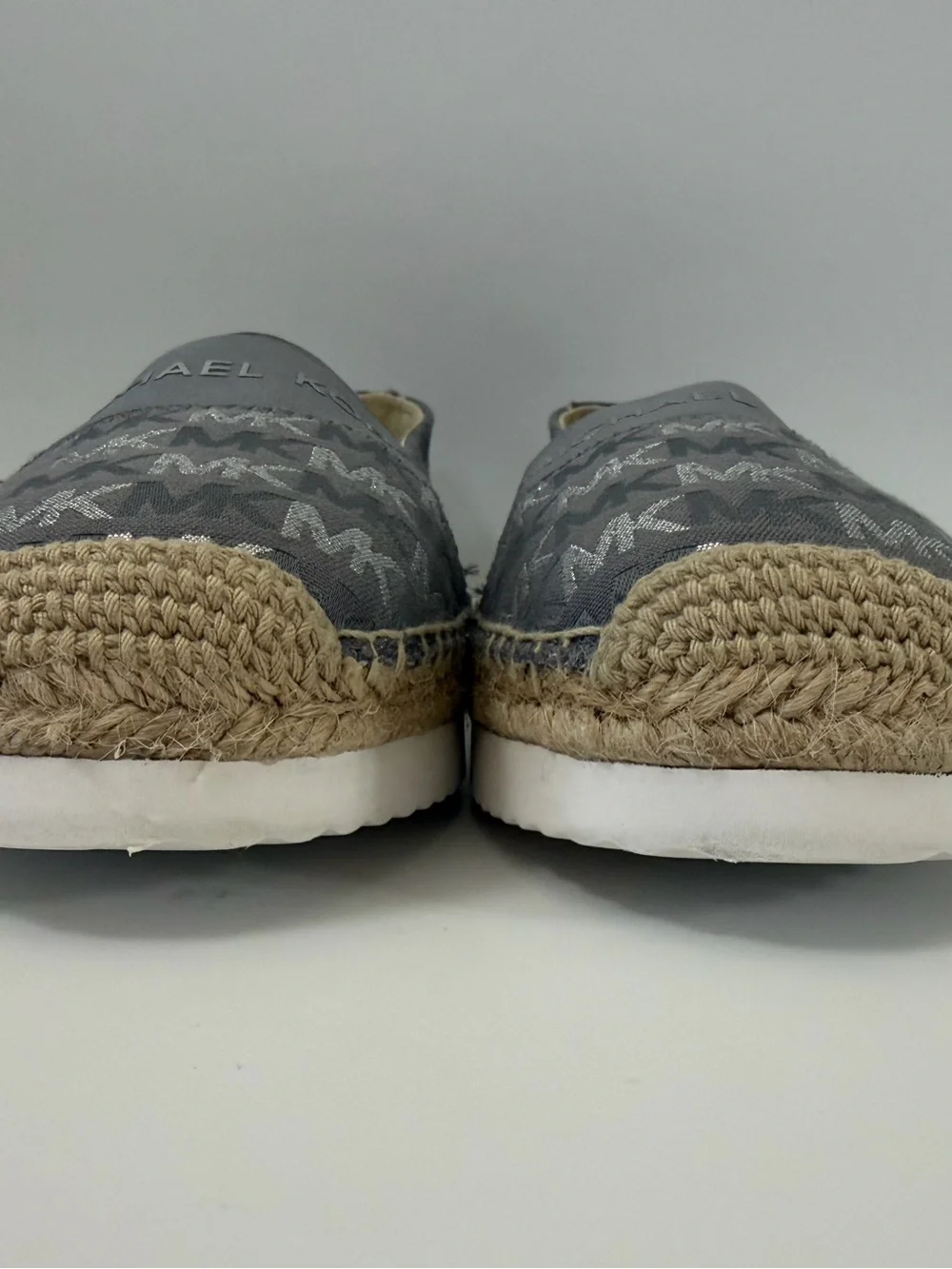 Michael Kors Women’s Size 8 Gray Silver MK Logo Espadrille Slip On Flats